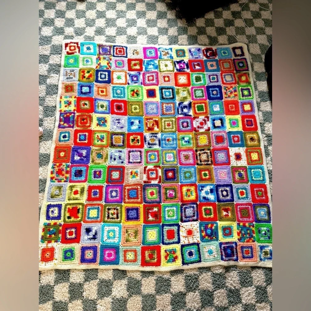 VTG Granny Square Blanket Afghan Crochet Hand Made Patchwork Multi Color Amish